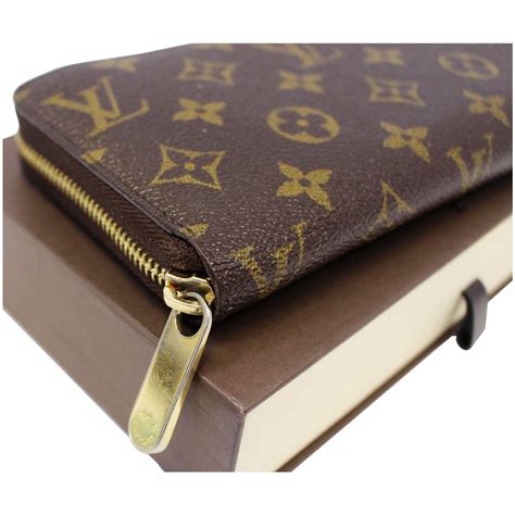 louis vuitton wallet monogram